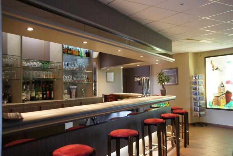 Logis Hotel Restaurant Le Sainte Mere Exteriör bild